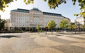 Radisson Blu Carlton Hotel, Bratislava